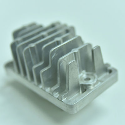 Die Casting Silver Anodizing AL6061 Heatsink Housing